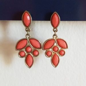 Pink dangling earrings